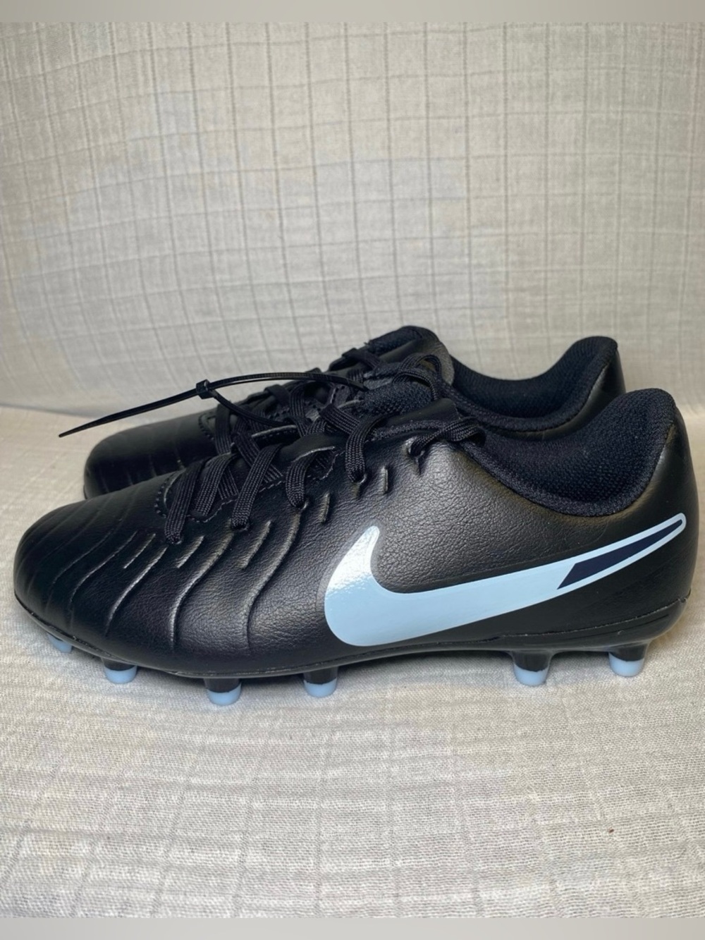 Nike Legend Soccer Cleats